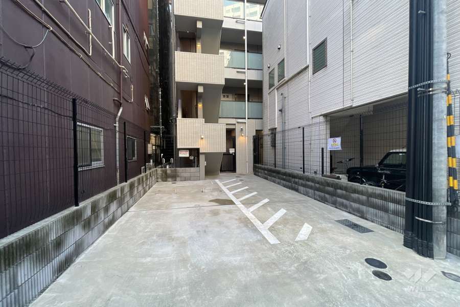 敷地内駐車場（屋外平面式）
