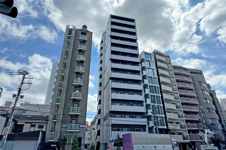 ステージグランデ上野の外観(北西側から）.