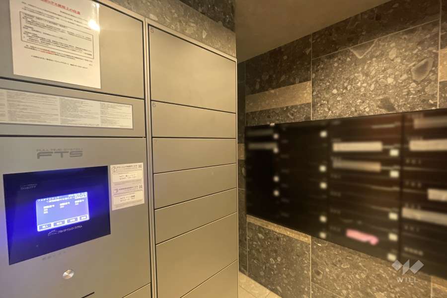 宅配ボックスと共用ポスト　