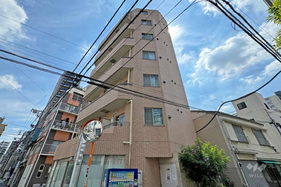 アイディ上野IIIの外観（北西側から）