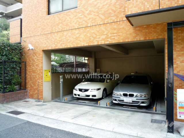 敷地内駐車場（屋内機械式）