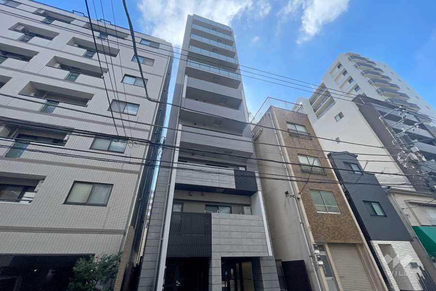 ヴァースクレイシアアイズ浅草の外観（北西側から）