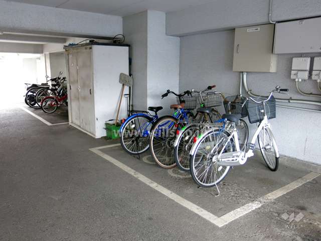 駐輪場