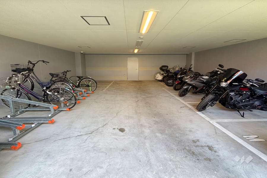 バイク置場
