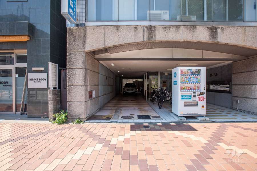 敷地内駐車場（屋内平面式）
