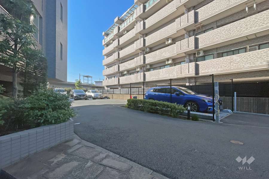 敷地内駐車場（屋外機械式）