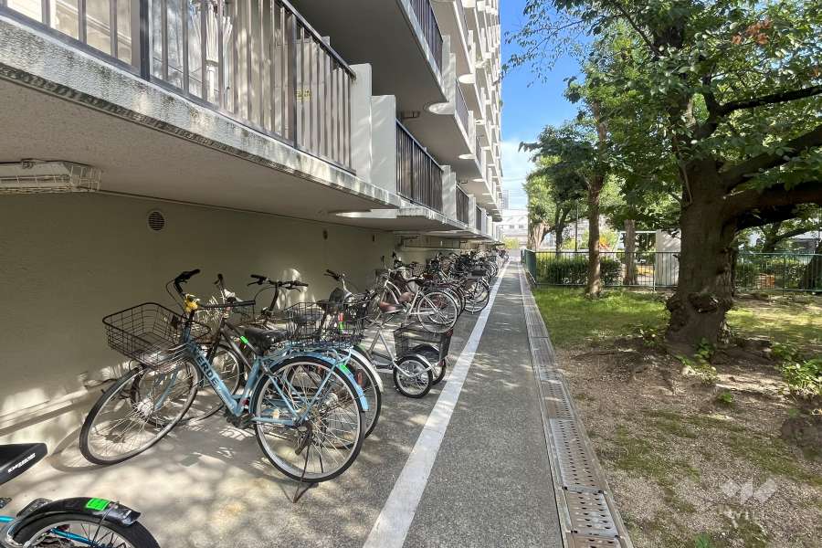 駐輪場