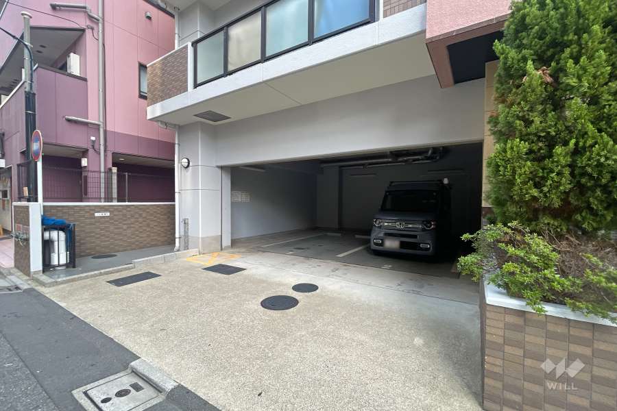 敷地内駐車場（屋内平面式）　
