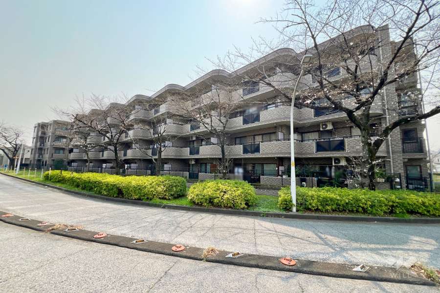 レクセルガーデン水元公園の外観（北側から）