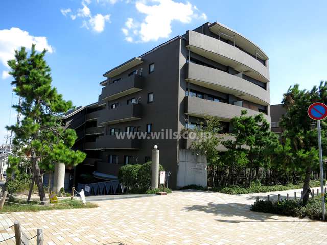 ステイツ住吉川サンクチュアリスクエアの外観（北西側から）