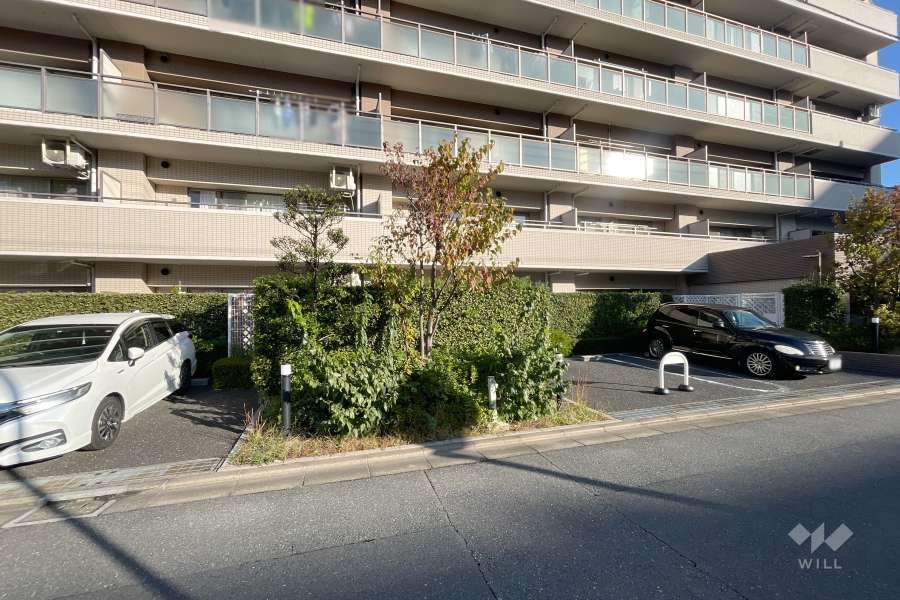 敷地内駐車場（屋外平面式）