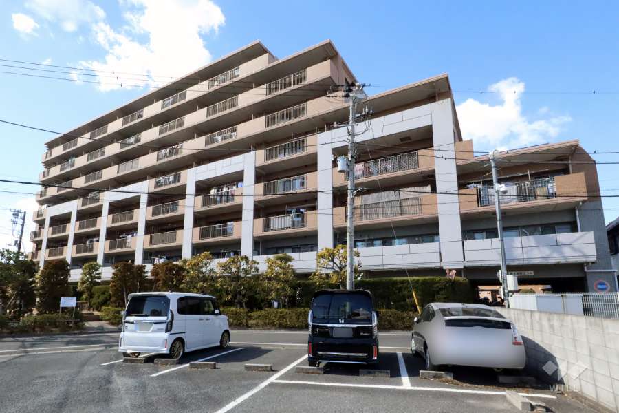 グラン青砥カナーレの外観(南東側から)