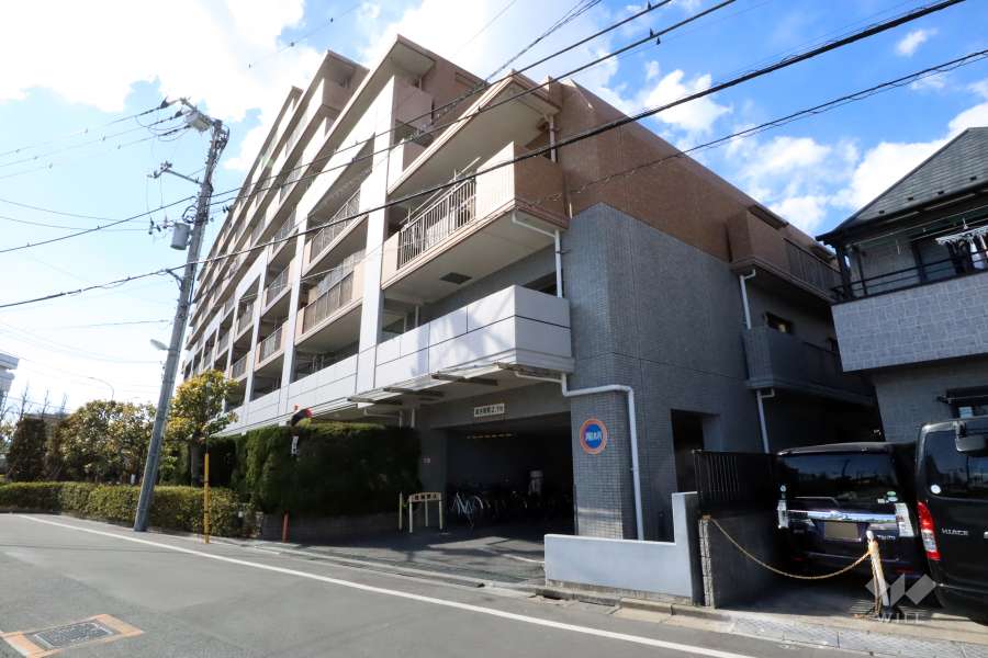 グラン青砥カナーレの外観(東側から)