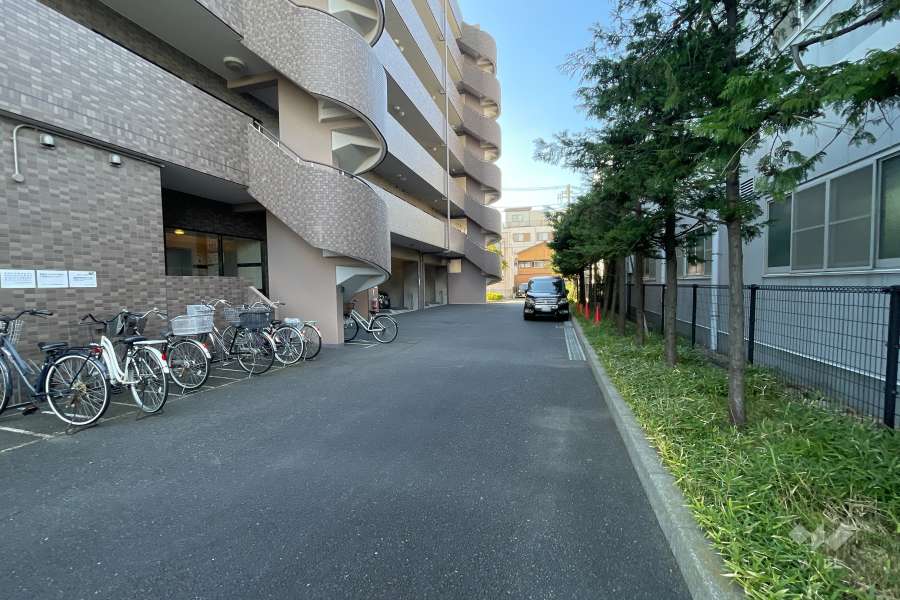 駐輪場