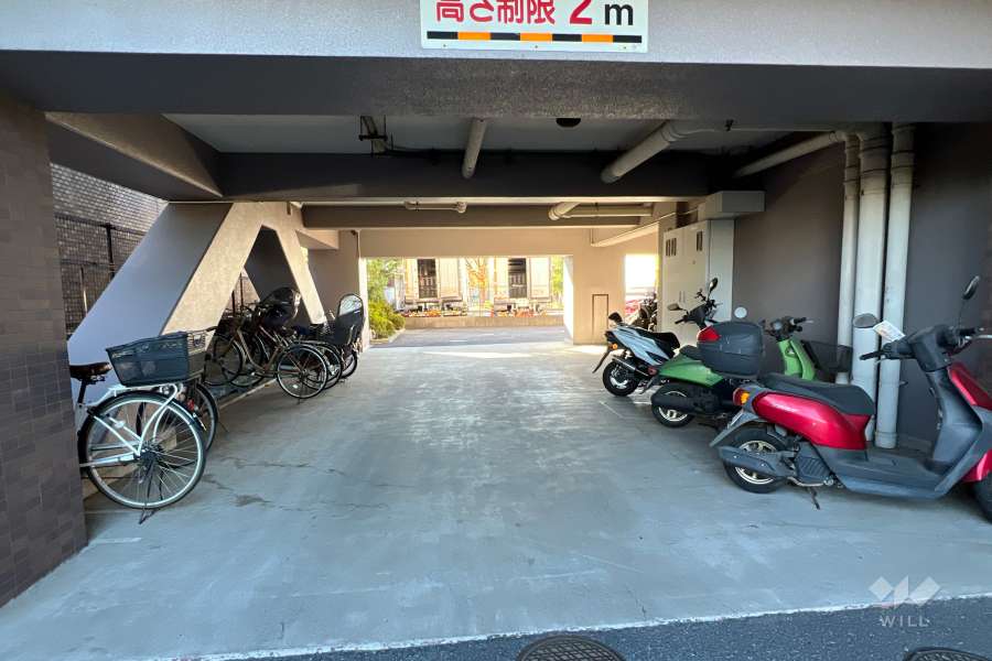 駐輪場・バイク置場　