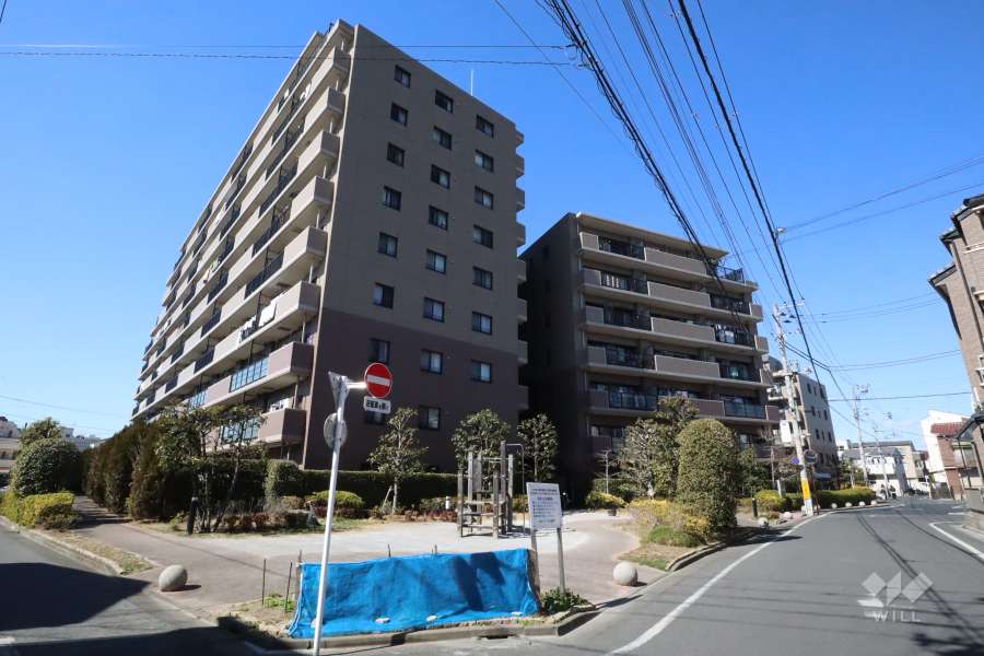メイツ立石サウスコートの外観(東側から)