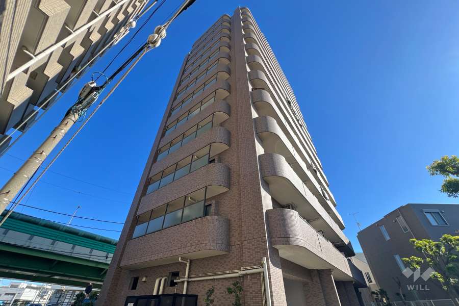 ライオンズマンション小岩第6の外観（北西側から）