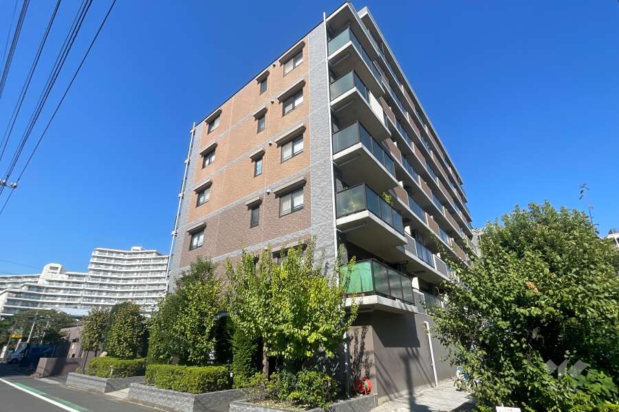 ライオンズマンション立石南の外観（南西側から）
