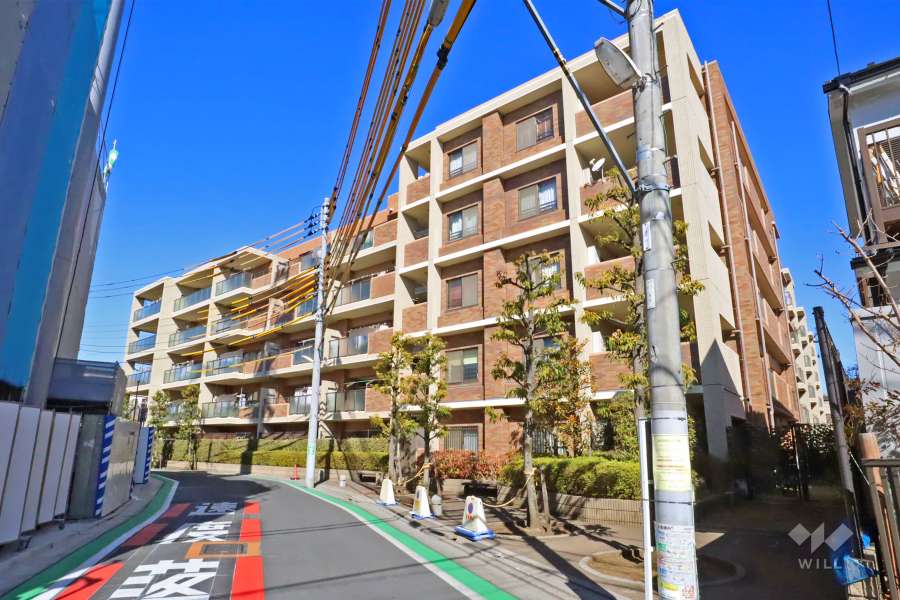 レクセルプラザ四ツ木の外観（南東側から）