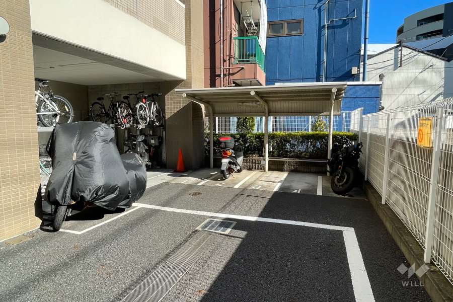 バイク置場