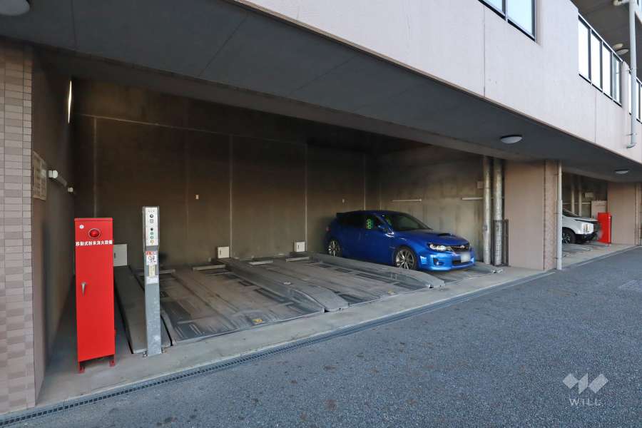 敷地内駐車場(屋内機械式)