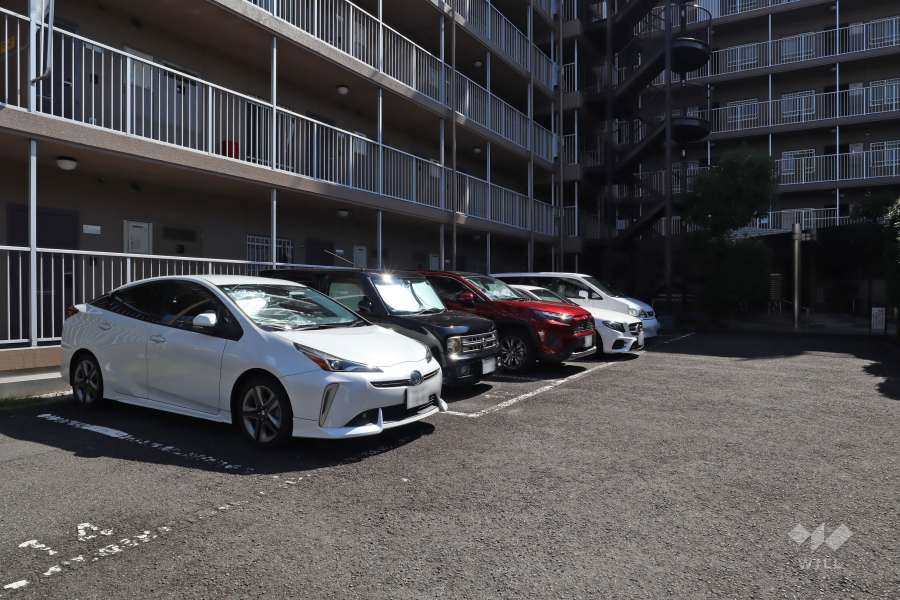 敷地内駐車場(屋外平面式)