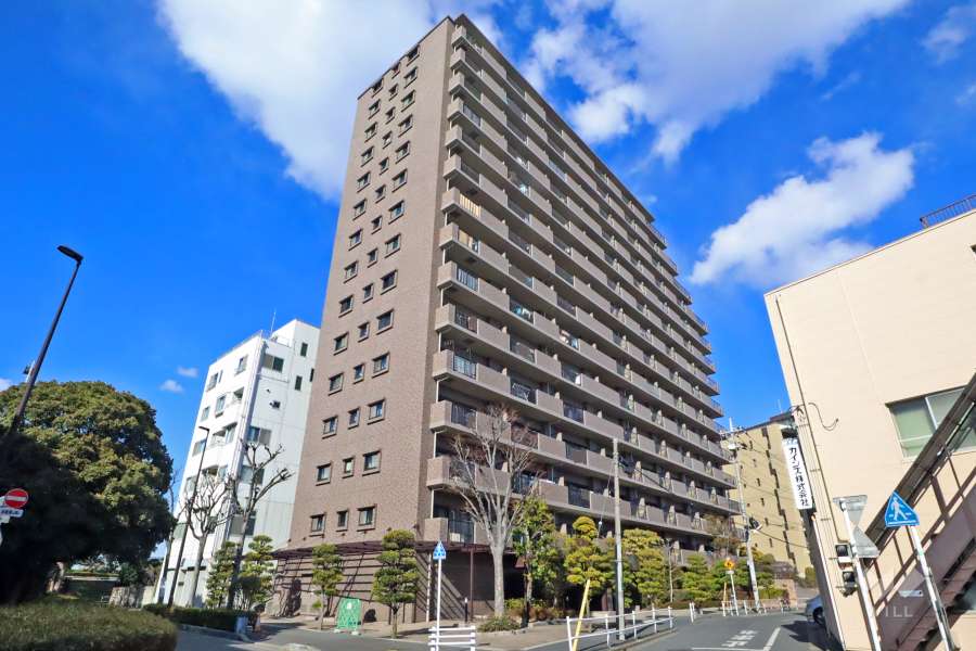 青砥東パークホームズの外観（南西側から）