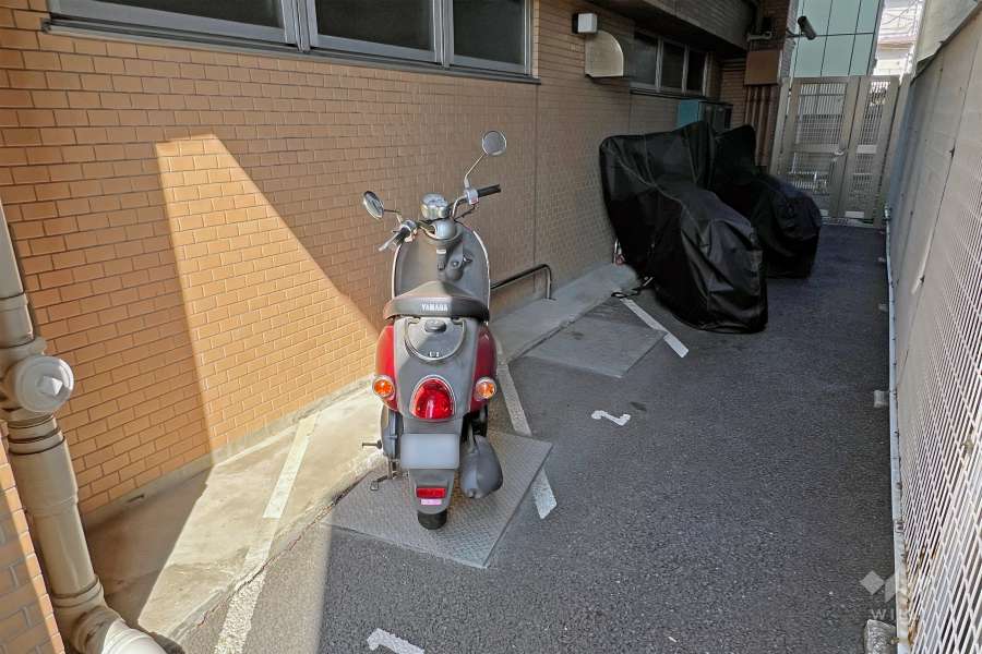 バイク置場