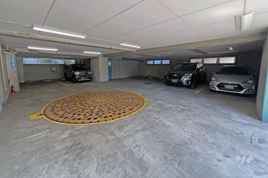 敷地内駐車場（屋外平面式）