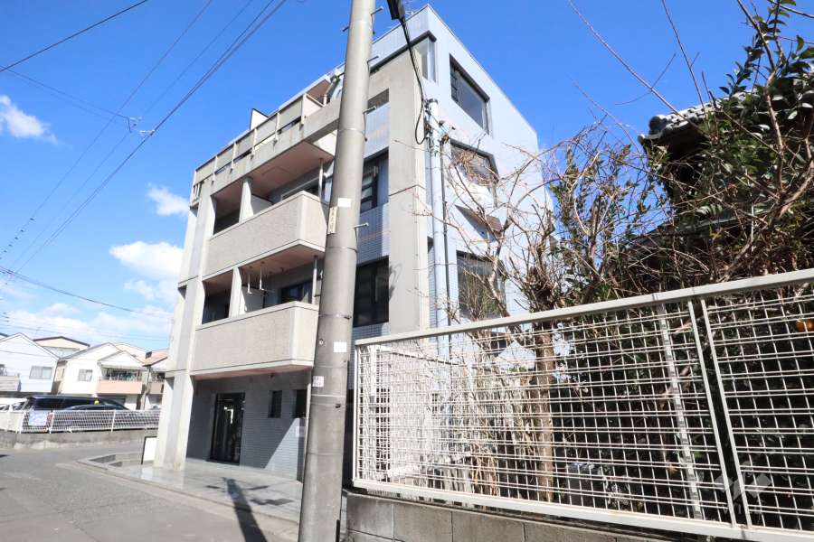 ウインベルソロ立石第7の外観(南西側から)