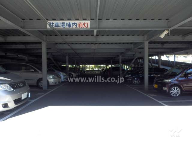 敷地内駐車場（屋内平面式）