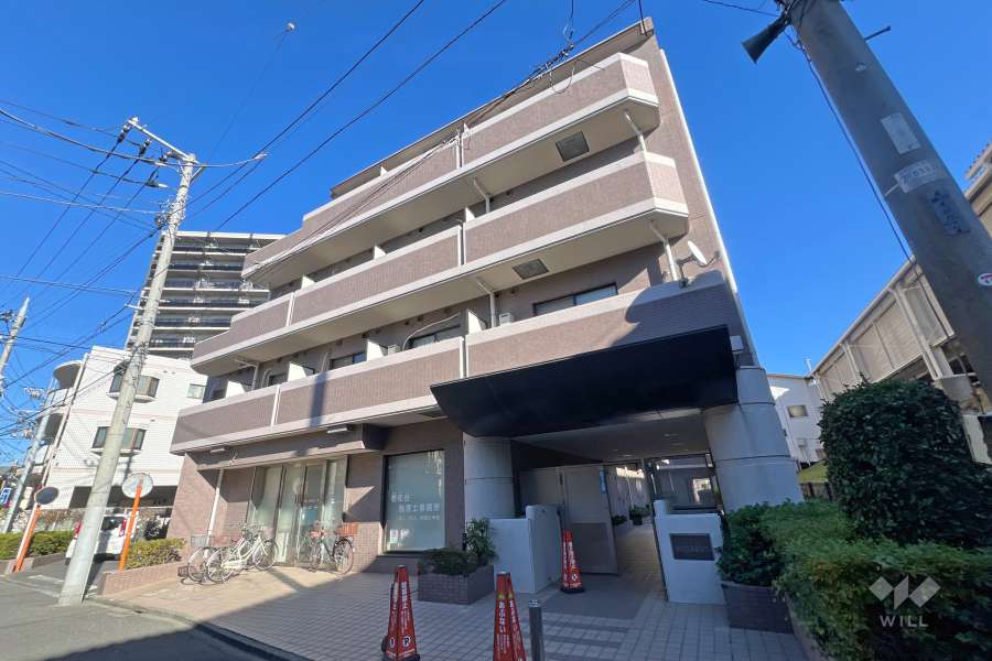 コスモ堀切菖蒲園駅前の外観（南西側から）
