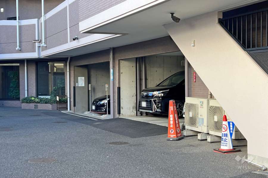 敷地内駐車場（屋内平面式）