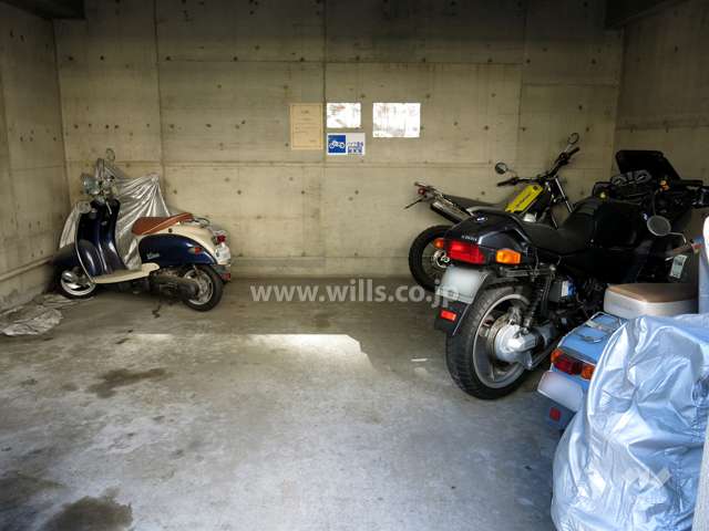 バイク置場