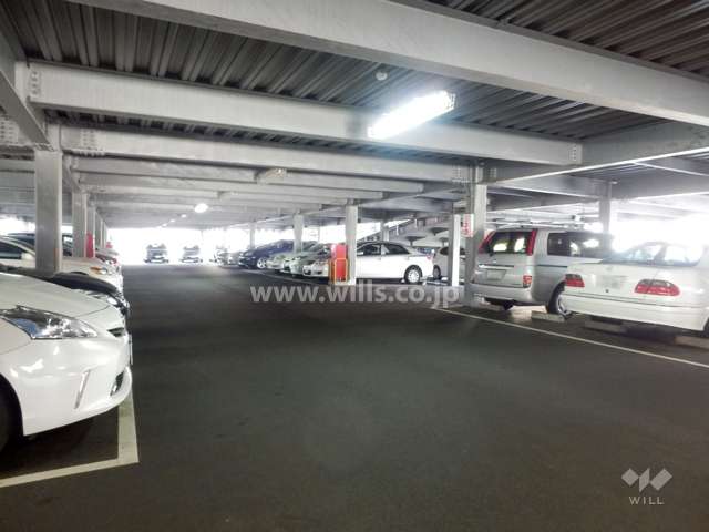 敷地内駐車場（屋内平面式）