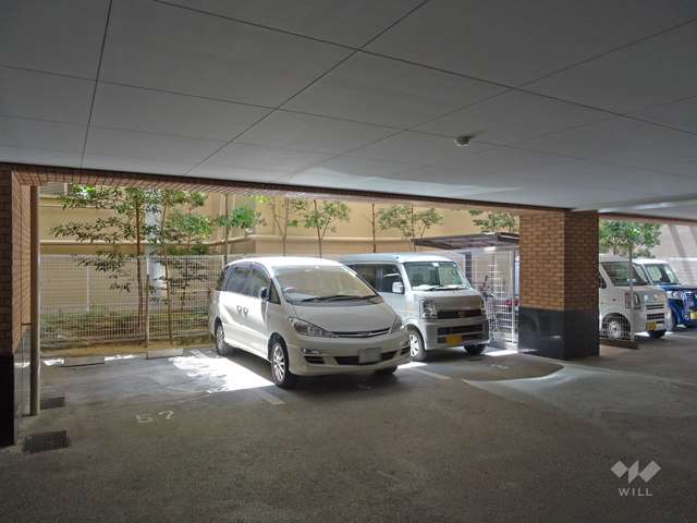 敷地内駐車場（屋外平面式）