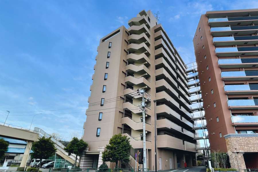 ヴェルアージュ亀有の外観（北東側から）