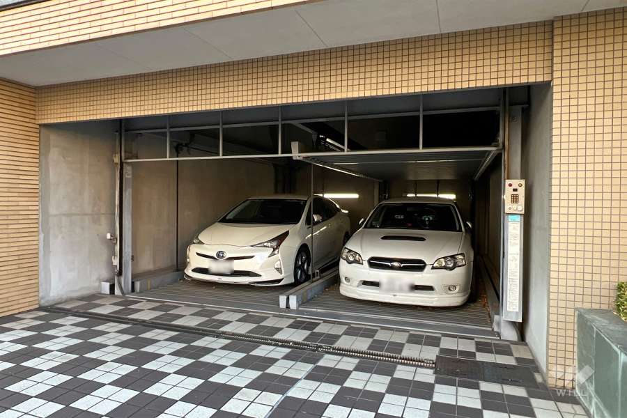 敷地内駐車場（屋内機械式）