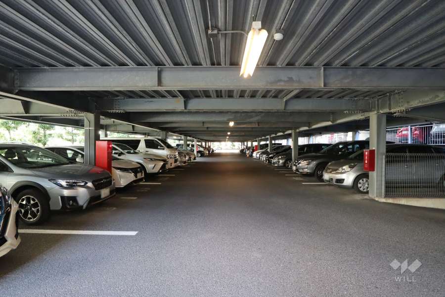 敷地内駐車場（屋内平面式）