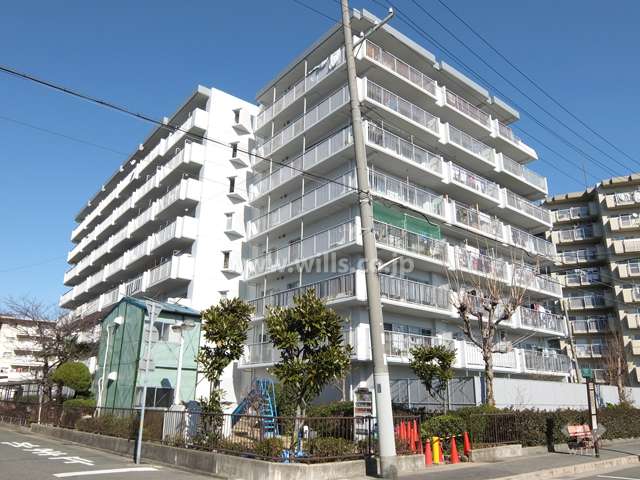 ユニハイム魚崎1号棟の外観（南西側から）