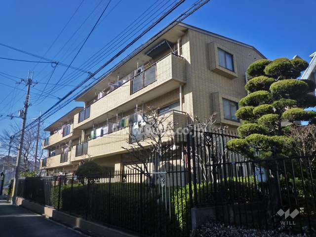 サンフォレスト宝塚B棟の外観（南東側から）