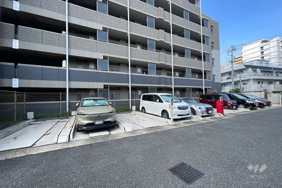 敷地内駐車場（屋外機械式）