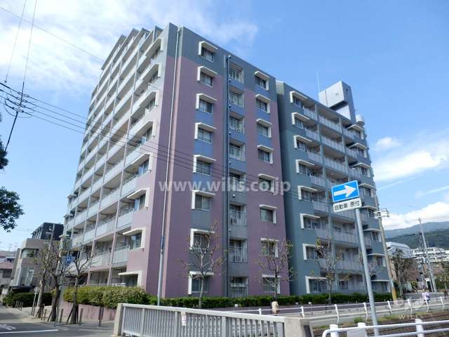 本山センチュリーマンションの外観（南東側から）