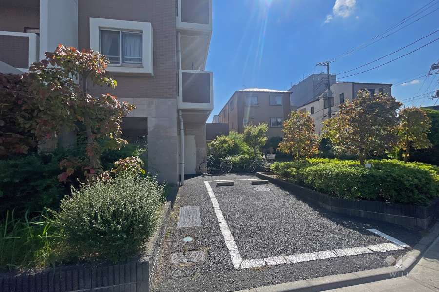 敷地内駐車場（屋外平面式）