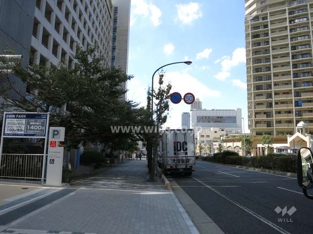 敷地北側の前面道路（国道二号線）
