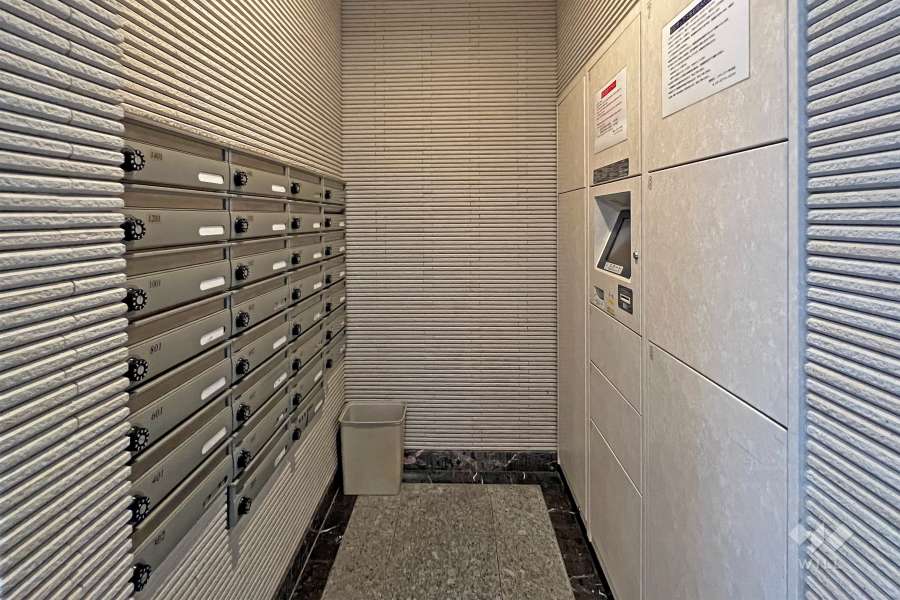 宅配ボックスと共用ポスト