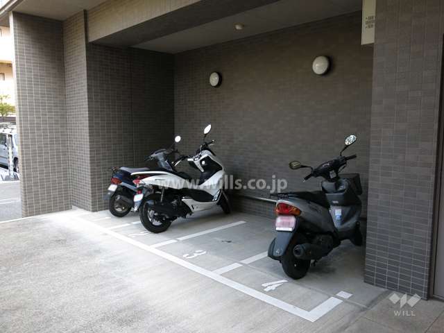 バイク置場