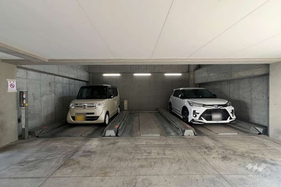 敷地内駐車場（屋内機械式）