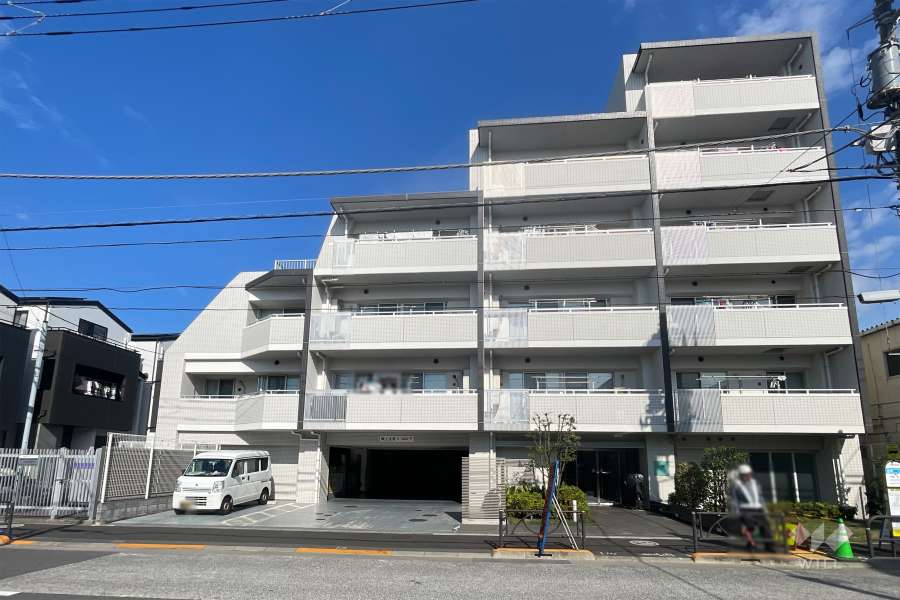 リステージ金町プレジュールの外観（南西側から）