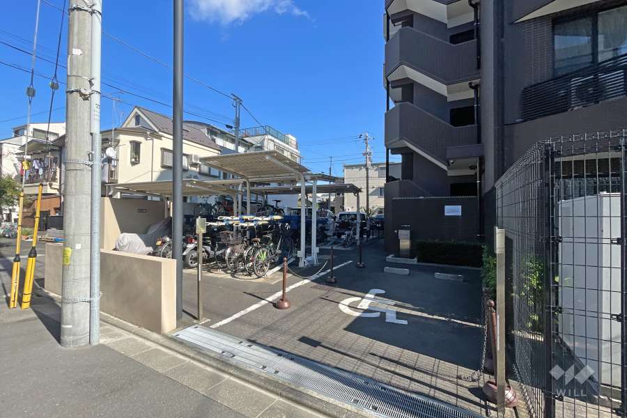 駐輪場（屋根付き）